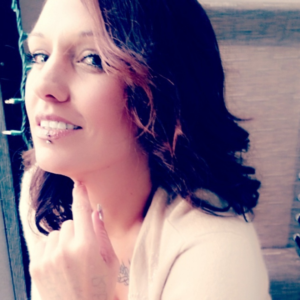 Meet your Posher, Lisa marie